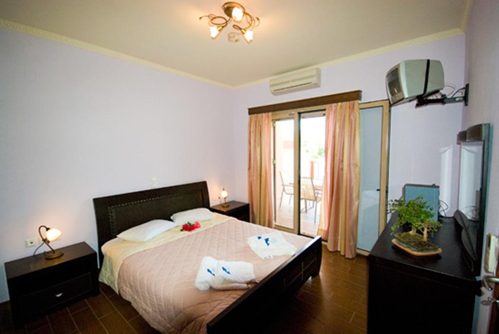 Imperial Studios Vasiliki  Room photo